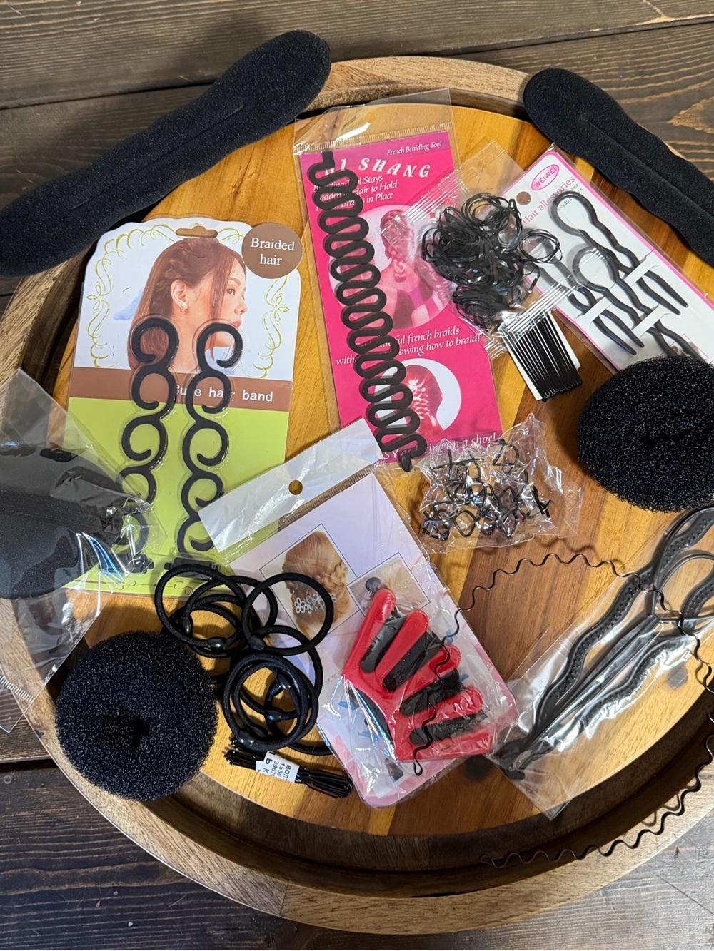 Women’s Black Hair Styling Accessory Kit